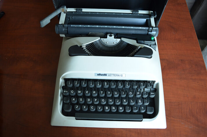 Olivetti Lettera 10