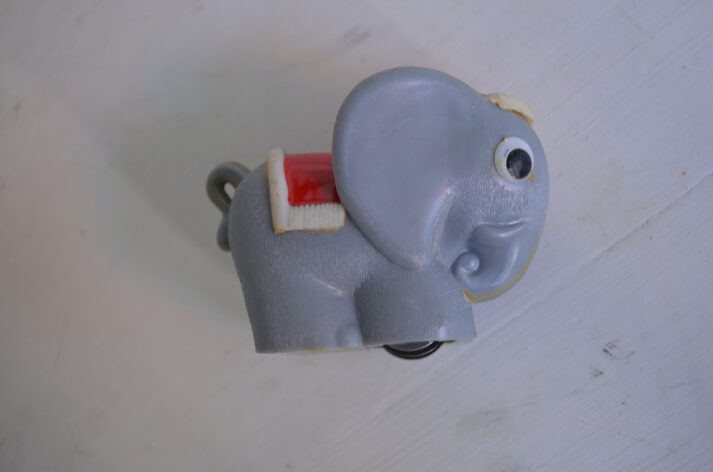 Elefante de cuerda.